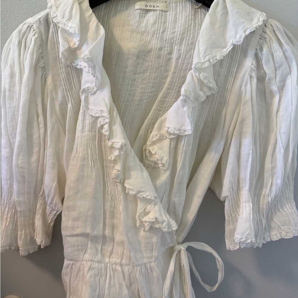 Doen Ivory Ruffle Wrap Blouse - Picture 4 of 4